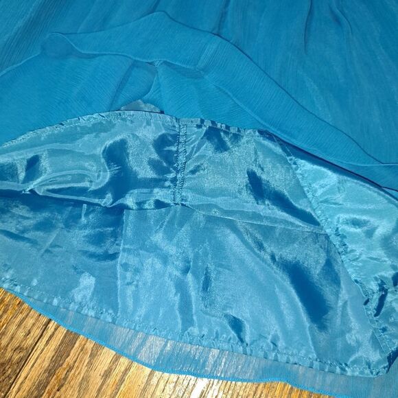 8P London Times Petites Blue Sleeveless Deep VCut Ruched Semi Formal Dress - Picture 5 of 7